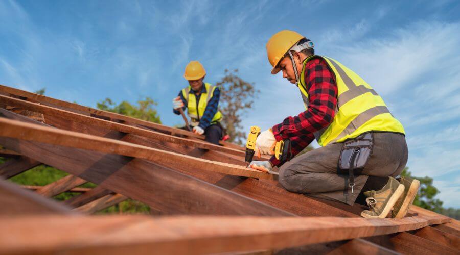 Professional Flat Roofing Installation services in Ingalls, IN